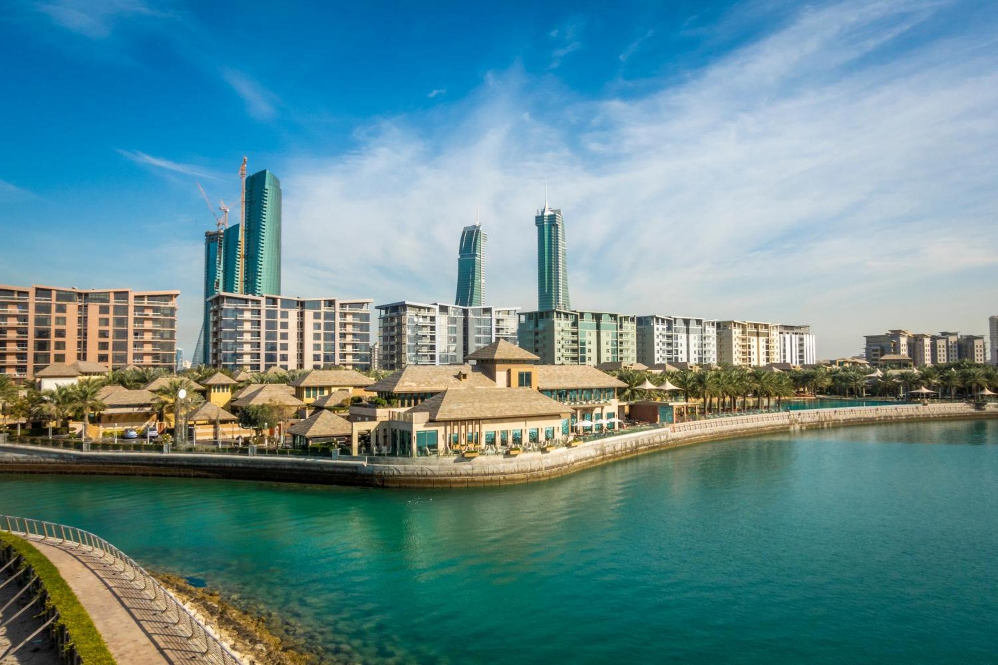 Palavra Resort Manama Dış mekan fotoğraf View of Al Furjan