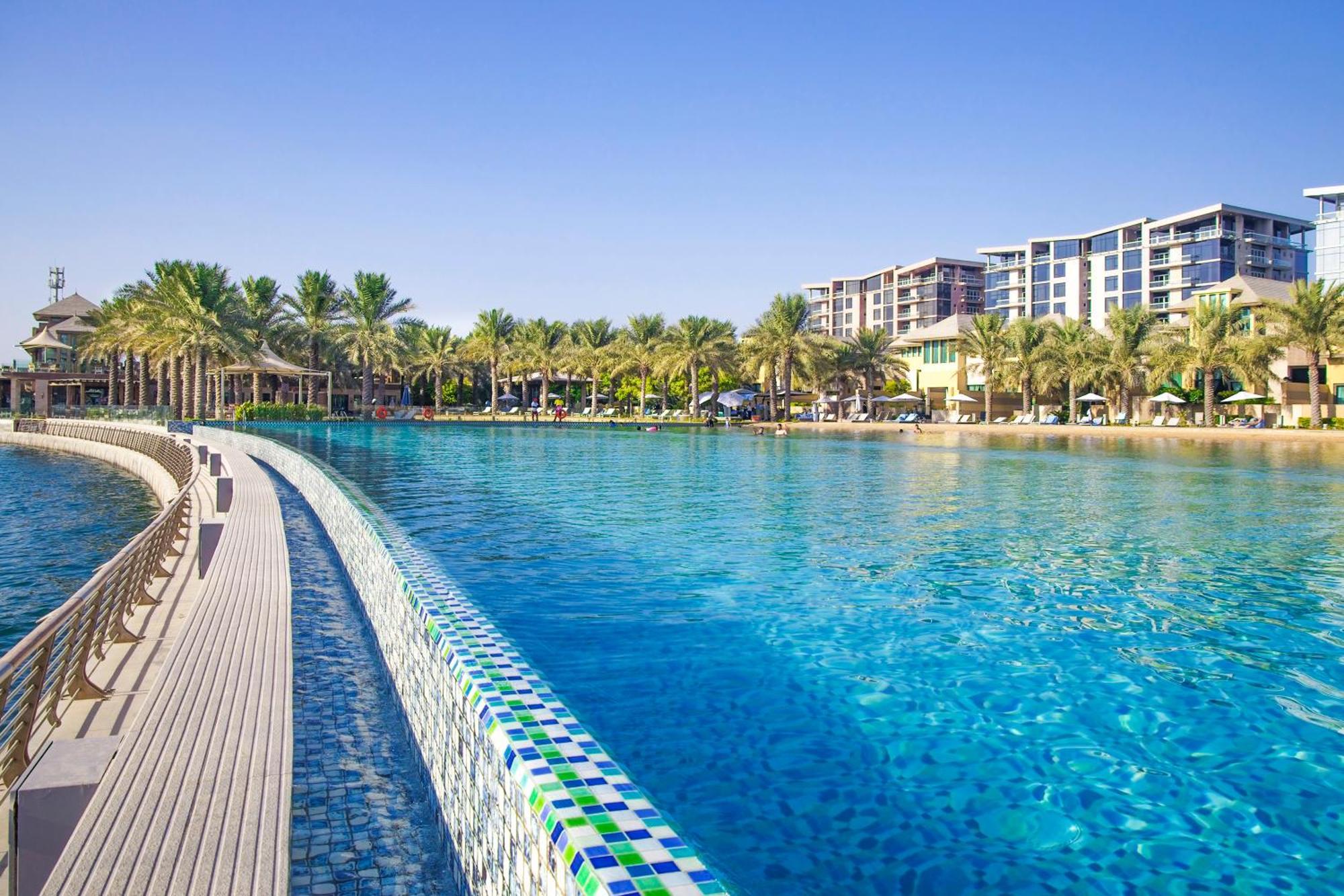 Palavra Resort Manama Dış mekan fotoğraf The Lagoon