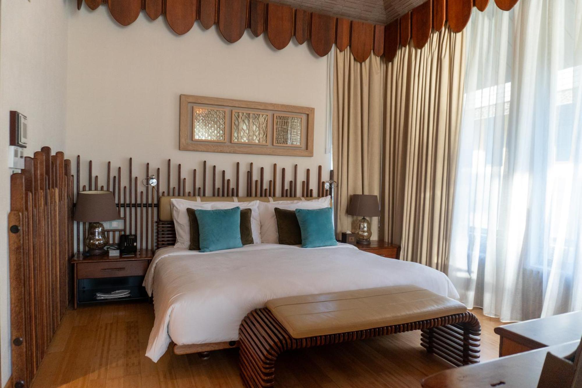 Palavra Resort Manama Dış mekan fotoğraf A bedroom at the hotel