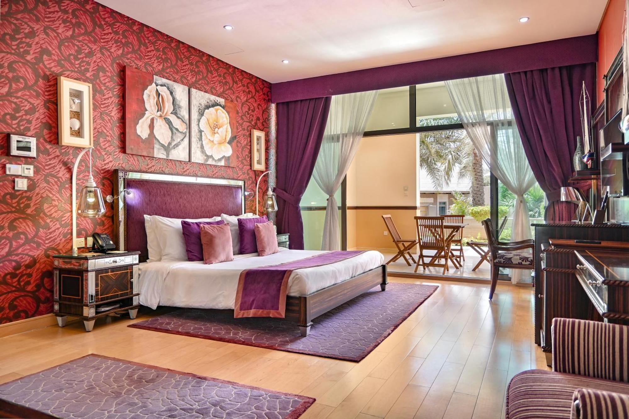 Palavra Resort Manama Dış mekan fotoğraf A bedroom at the Taj Bengal